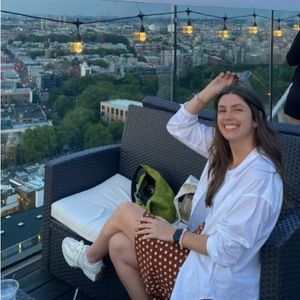 Meet your Posher, Robyn